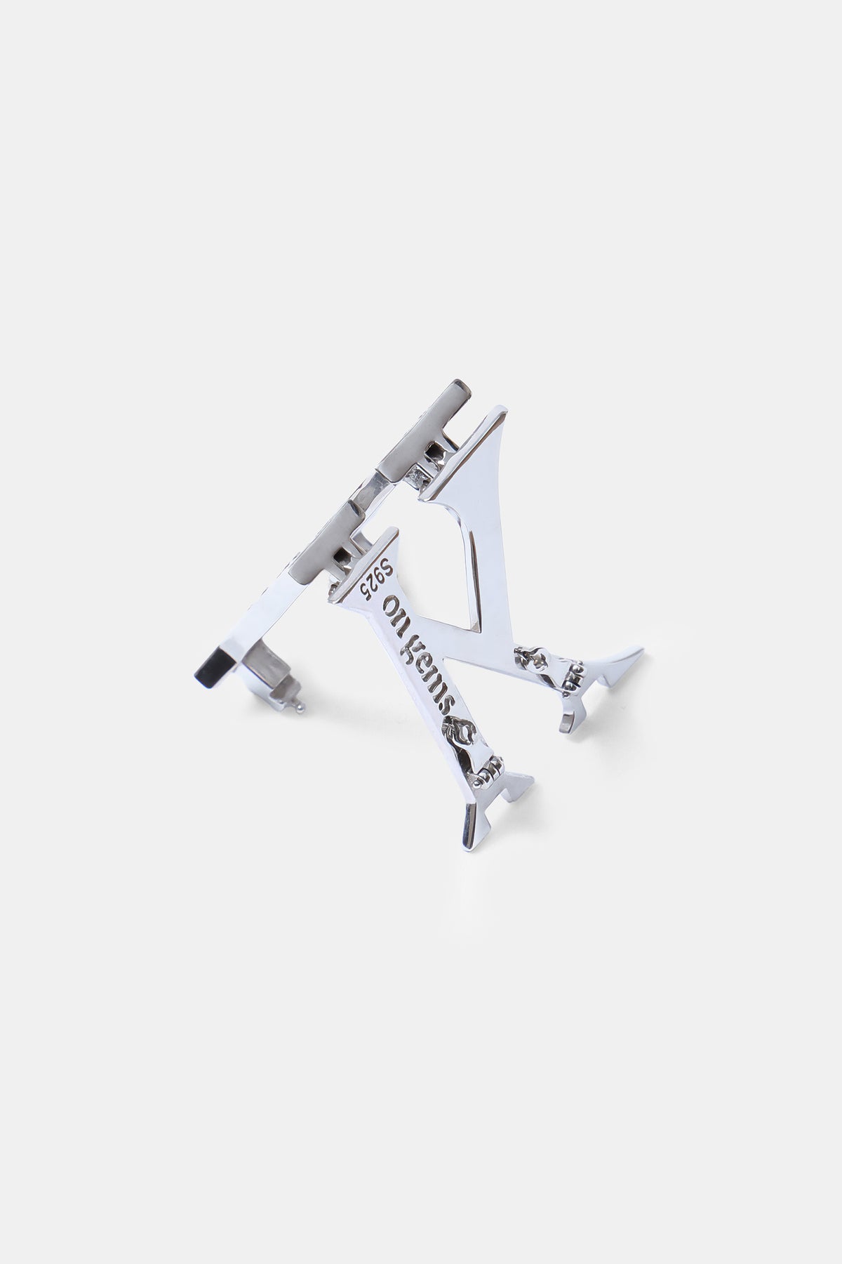 Silver Charm K