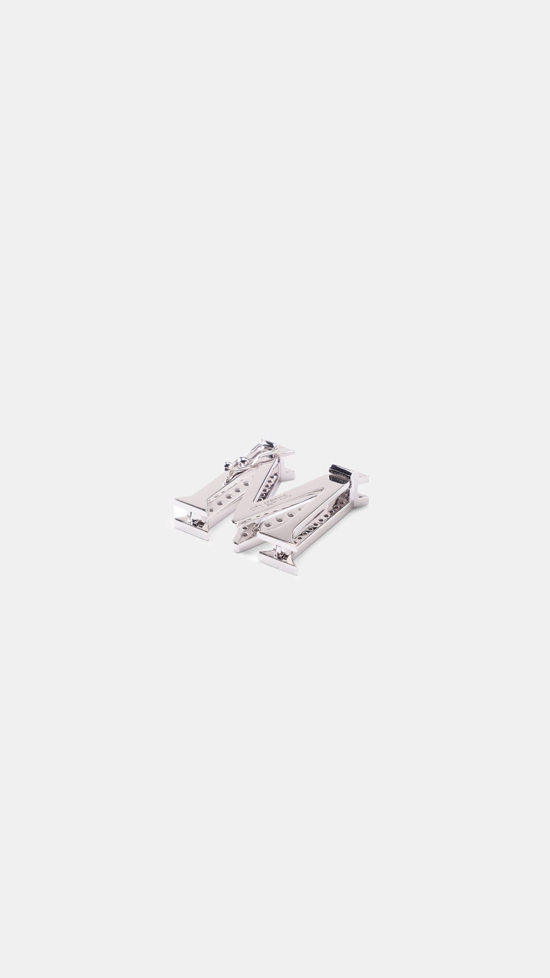 Silver Charm M